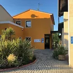 Belvedere Village