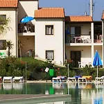 Belvedere Village Resort 4*