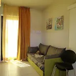 Belvedere Village 4*