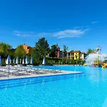 Resort Belvedere Village Castelnuovo del Garda