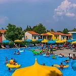 Belvedere Village