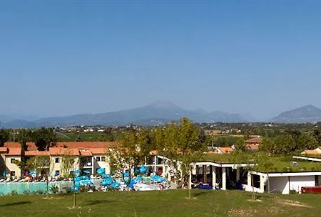 Belvedere Village Semesteranläggning (resort) Castelnuovo del Garda