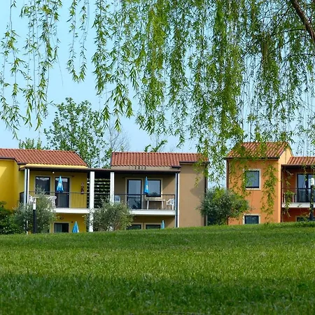 Belvedere Village